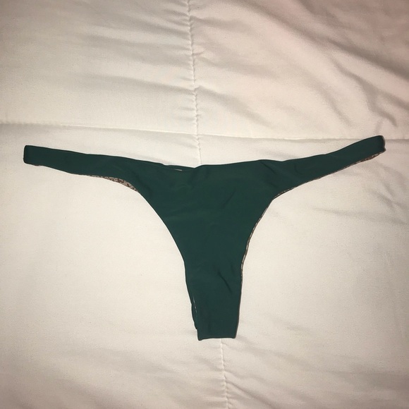 acacia swimwear Other - BNWOT Acacia Swimwear Seaweed Pipelines